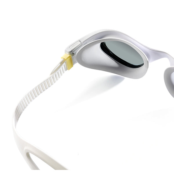 Arena Unisex The One Swimming Goggles Smoke White 001430512
